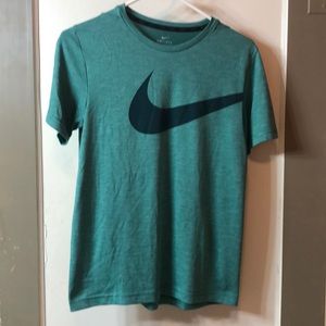 Nike youth Xl shirt